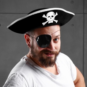Карнавальная шляпа "Пират" р-р 56-58 312532